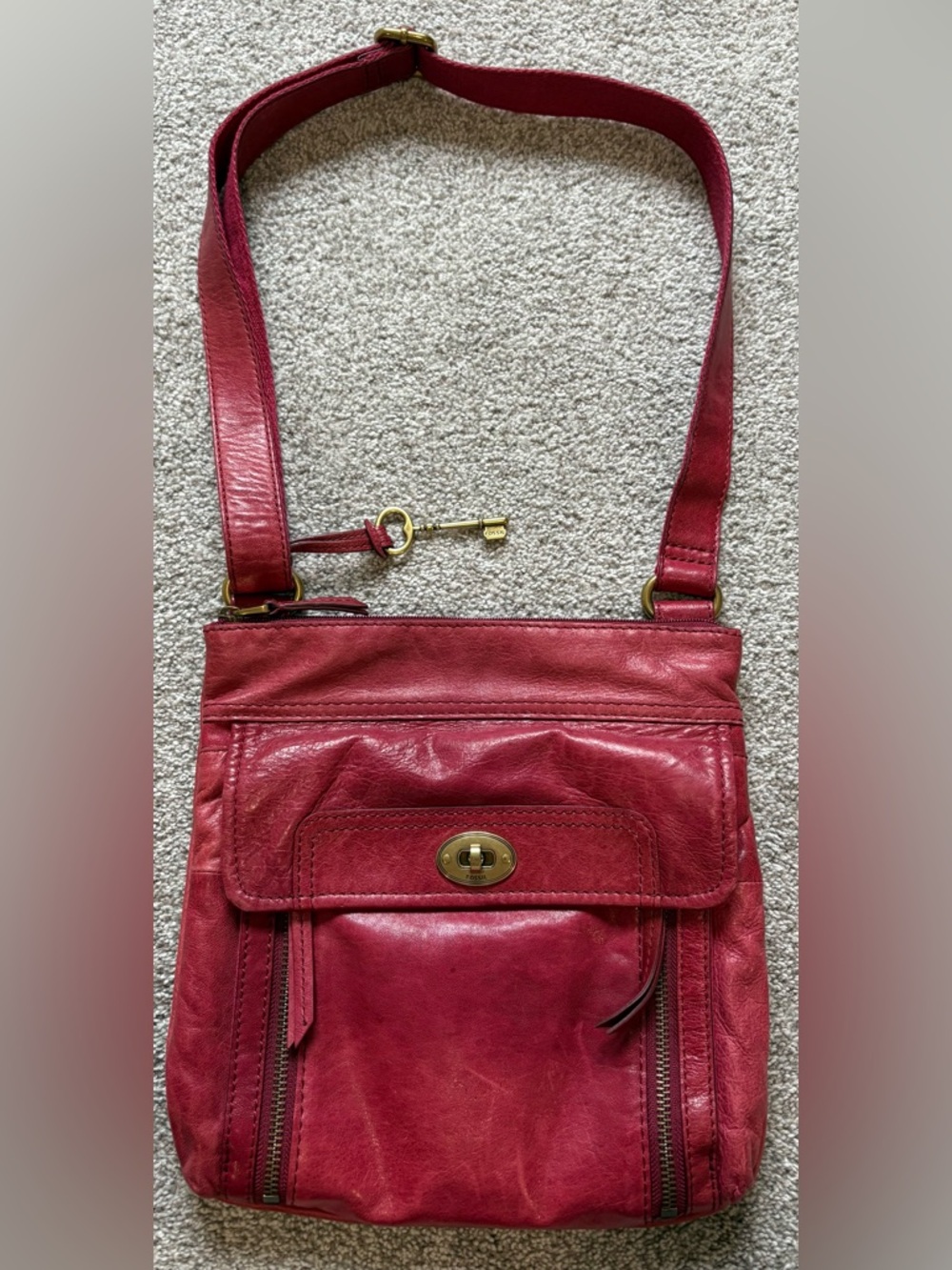 Fossil Stanton Messenger Travel Crossbody Lamb Leather Turn-lock Rare Cranberry